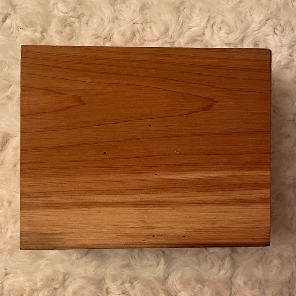 Vintage Aboriginal Woman Las Vegas Souvenir Wood Storage, Trinket, Jewelry Box - Picture 8 of 8